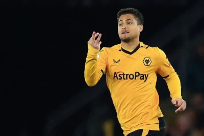 "Mançester Yunayted" Juan Qomesi Kazemironun əvəzedicisi kimi görür