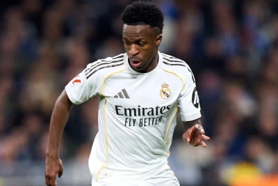 Ronaldodan Vinisiusu müqaviləsini uzatmağa razı salmağı istəyib “Real” rəhbərliyi