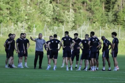 Qarabağ Ukrayna və Macarıstan komandalarına qarşı oyun keçirəcək
