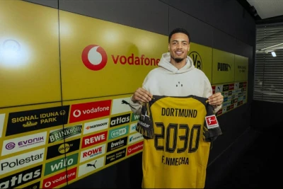 "Borussiya" Feliks Nmeçanın müqaviləsini uzadıb-Rəsmi