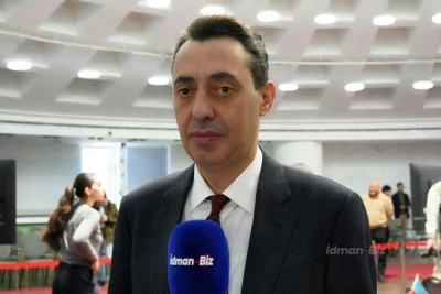 Ehtiram Quliyev Əliyar Ağayevdən və "suyu oturaraq içən hakimlərdən" can qurtarmağa çağırıb