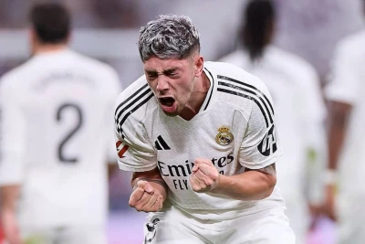 Federiko Valverde "Real Madrid"də bir mövsümdə ən çox oyun keçirən futbolçu olub