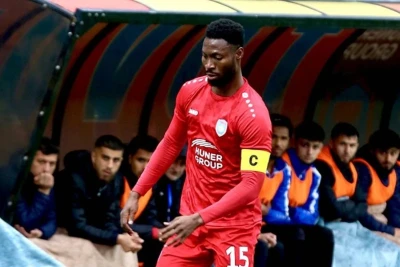 "Zirə" Emmanuel Hakmanı transfer edə bilmədi