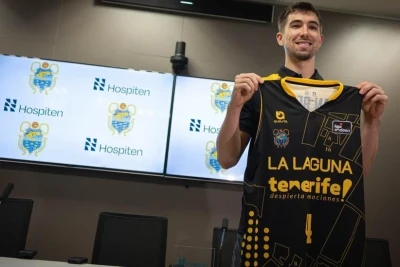 Amerikalı basketbolçu Uesli Van Bek Azərbaycan millisinin heyətində çıxış edəcək