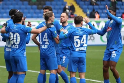 «Ризеспор» продолжает победную серию, не пропуская голов