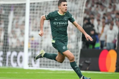 "Barselona" Rodri transferini fikirindən daşınıb