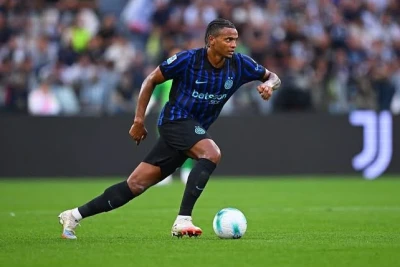 "İnter" Akanjini daimi transfer etmək niyyətindədir