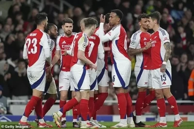 "Arsenal" 20 futbolçu ilə yollarını ayırıb
