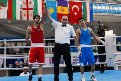 "Böyük İpək Yolu" turnirində Azərbaycan boksçuları finala vəsiqə qazanıb, 10 bürünc medal əldə edilib