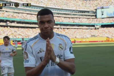 Mbappe qolunu avtomobil qəzasında ölən Dioqu Jotaya həsr etdi