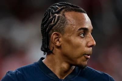 "Liverpul" Kunde üçün "Barselona"ya müraciət edib