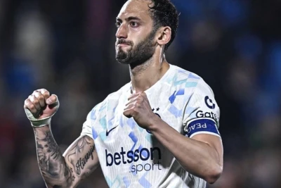 İnter Hakan Çalhanoğlu ilə müqaviləsini uzatmayacaq