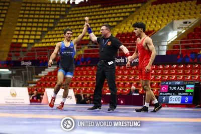 Abdurrahman Hüseynli U-17 Avropa çempionu oldu, Elşad Abbasov və Əli Nəzərov bürünc medal şansı qazandı - YENİLƏNİR