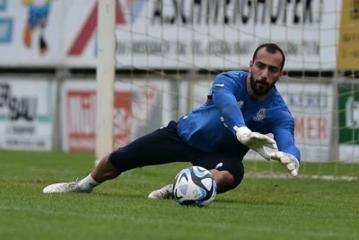 Rəşad Əzizliyə yerli və xarici klublardan təkliflər var