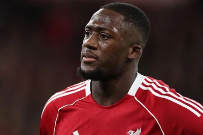 "Liverpul" Konateyə qarşı irqçiliyə görə sosial mediaya səslənib