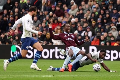 Aston Villa Manchester City'yi Premier Liqa'da 2-1 məğlub etdi