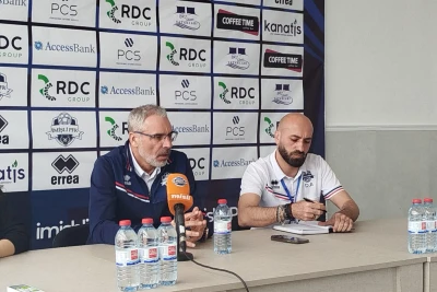 Jorj Kaşkilya: "Qarabağ"ın hücum xəttinin qarşısını ala bilirdik, meydança zədələrə səbəb olur"