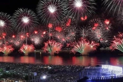 "Flamenqo"nun Libertadores Kubokunda qələbəsi Rio-de-Janeyroda gecə boyu davam edən bayrama səbəb olub