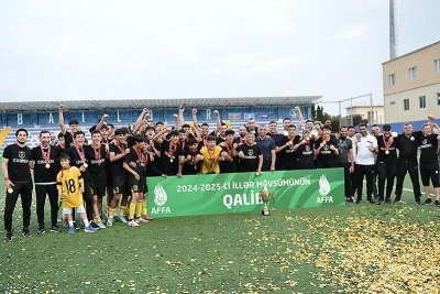 "Qarabağ" üzərində qələbə qazanan "Neftçi" çempion adını qazandı - FOTO