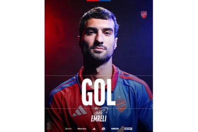 Mahir Emreli Polşada ilk qoluna imza atdı