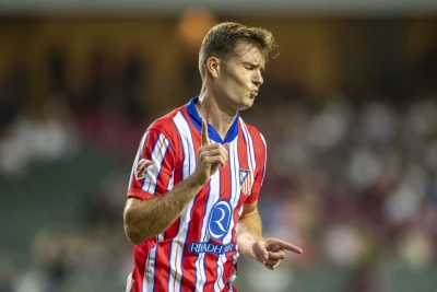 "Yuventus" Aleksandr Sörlotu Vlahoviçin əvəzinə transfer etmək istəyir