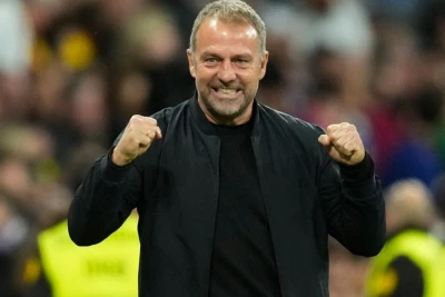 Hans-Diter Flik UEFA tərəfindən cəzalandırılıb
