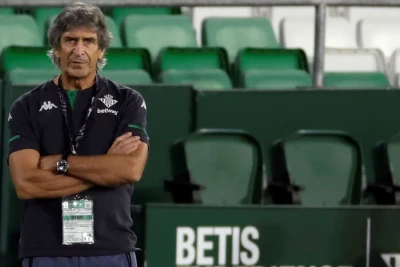 Pelleqrinidən futbolu dinamikləşdirmək üçün yeni təklif: Topun öz sahəsinə qaytarılmasına qadağa