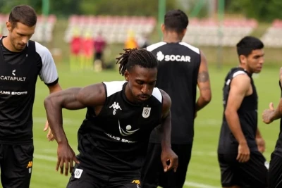 "Neftçi" bu gün "Asteras"la yoxlama oyunu keçirəcək