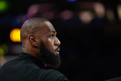 Lebron Ceyms "vida oyunu" reklamına görə məhkəməyə verildi