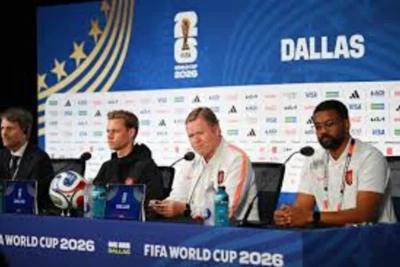 Ronald Koeman: Niderland - Yaponiya matçında qələbəni əldən vermək məyusedicidir