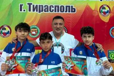 Karateçilərimiz Moldovada keçirilən turnirdə 8 qızıl və 3 bürünc medal qazanıblar - FOTO