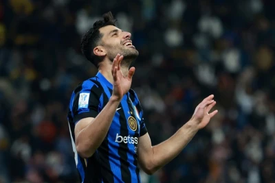 Mehdi Taremi Tehrandan 1000 km-dən çox məsafə qət edərək Buşehrə gedib