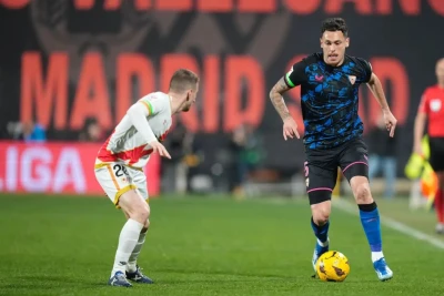 "Milan" və "Sevilya"nın keçmiş futbolçusu Lukas Okampos üz iflici keçirib