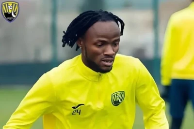 "Kəpəz" Olavale Onanuqanı geri qaytarır: Nigeriyalı yarımmüdafiəçi bu gün Azərbaycana gəlir