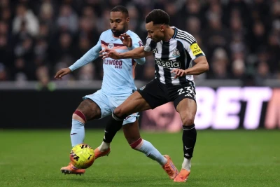 "Nyukasl" ardıcıl beşinci oyunda qələbə qazana bilmədi, "Brentford" qalib gəldi