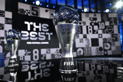 FİFA "The Best" mükafatının əvəzinə yeni rəsmi futbol mükafatı təsis edir