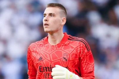 "Barcelona" Transfers Spanish Goalkeeper
