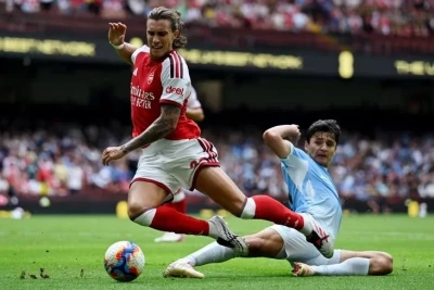"Arsenal" İngiltərə Superkubokunu qazandı