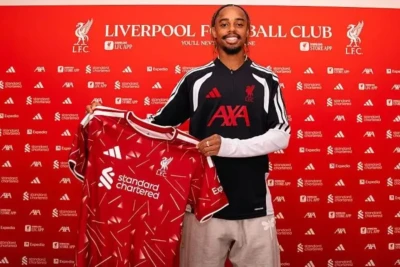 “Liverpul” PSG ulduzunu 123 milyon funtla transfer etdi
