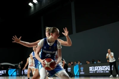 16 yaşadək qız basketbolçulardan ibarət Azərbaycan millisi Avropa çempionatında ardıcıl üçüncü məğlubiyyətini alıb