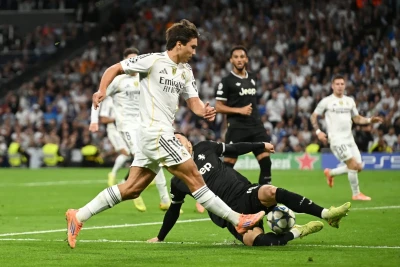 "Real Madrid" doğma meydanda "Selta Viqo"ya uduzdu