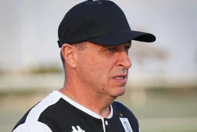 Yuri Vernidub “Neftçi”yə daha üç futbolçu transfer olunmasını istəyir