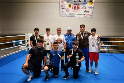 Azərbaycan gənclər boks milli komandası Almaniyanıń Frankfurt şəhərində 6 medal qazandı