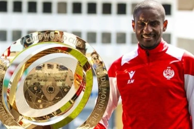 Klublararası Dünya Çempionatına dörd həftə qalmış baş məşqçi vəzifəsindən ayrıldı