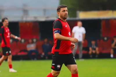 "Qəbələ"nin futbolçusu Asif Məmmədov: "40 yaşında meydana çıxmaq tarixdə qalan göstəricidir"