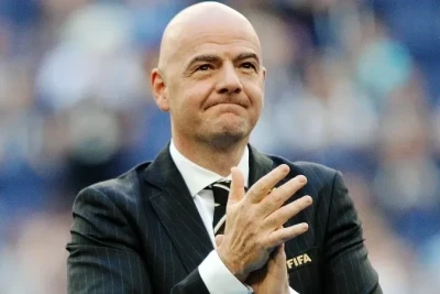 FIFA prezidenti "Sabah"ı Azərbaycan çempionluğu münasibətilə təbrik etdi