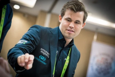 Maqnus Karlsen Rapid üzrə Şahmat üzrə Dünya Çempionu Adını Qazanıb