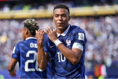 Kilian Mbappe dünya çempionatlarında ardıcıl üç dəfə 1/8 final mərhələsində qol vuran ilk futbolçu olub