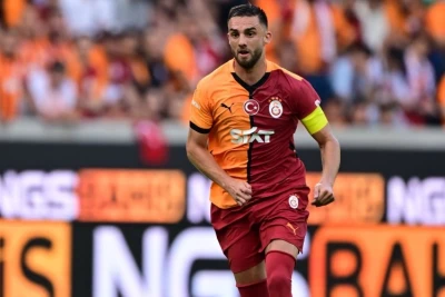 Berkan Kutlu iki klubun maraq dairəsindədir, "Qalatasaray"dan ayrılmağa hazırlaşır