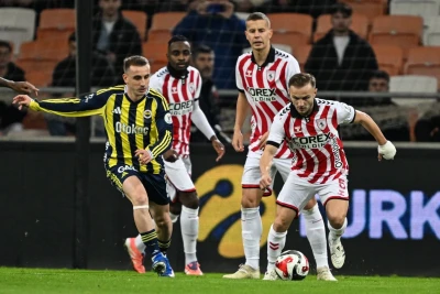 "Fənərbağça" Türkiyə Superkubokunun finalında "Qalatasaray"ın rəqibi oldu